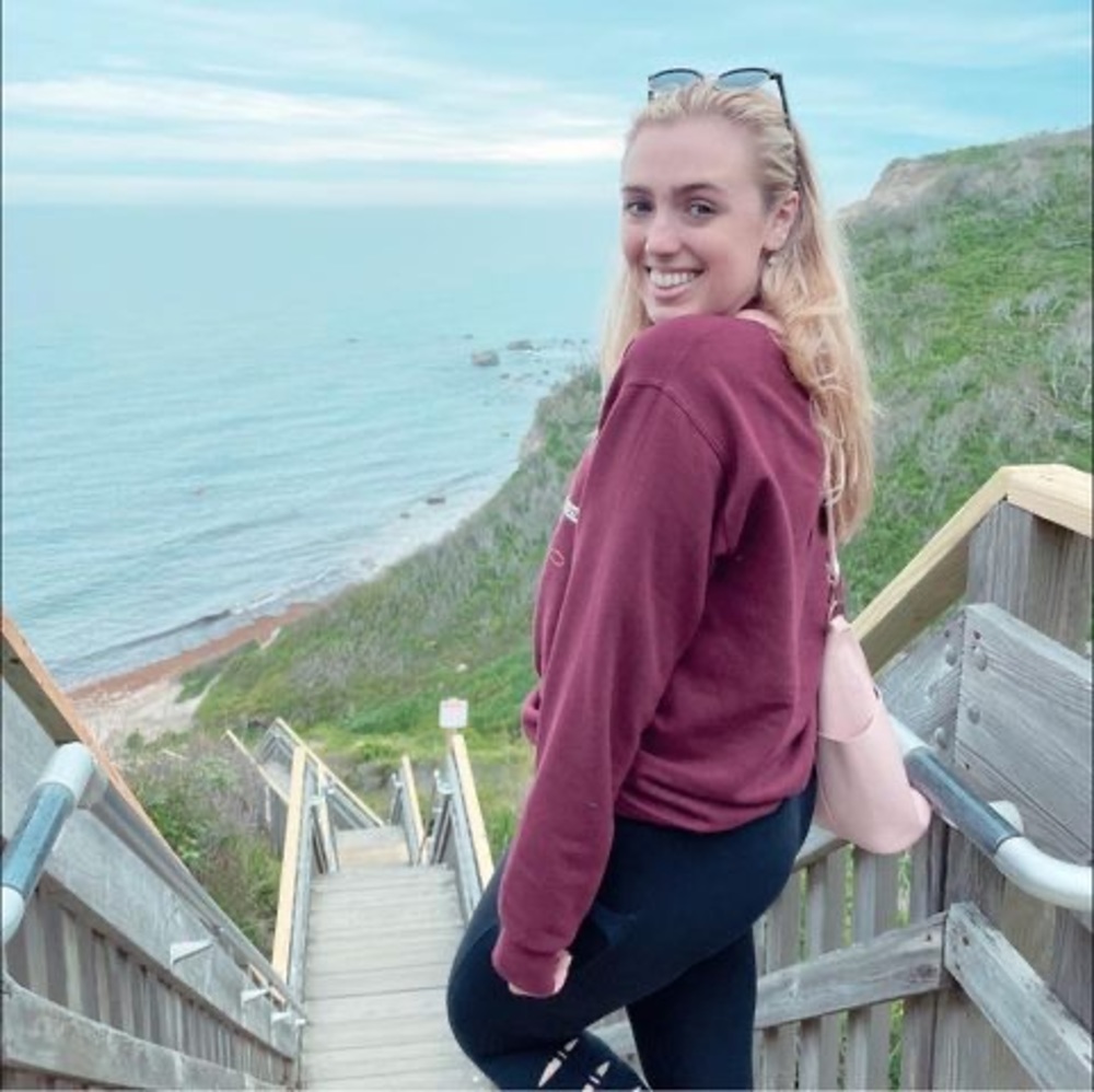 Meet your Posher, Alyssa